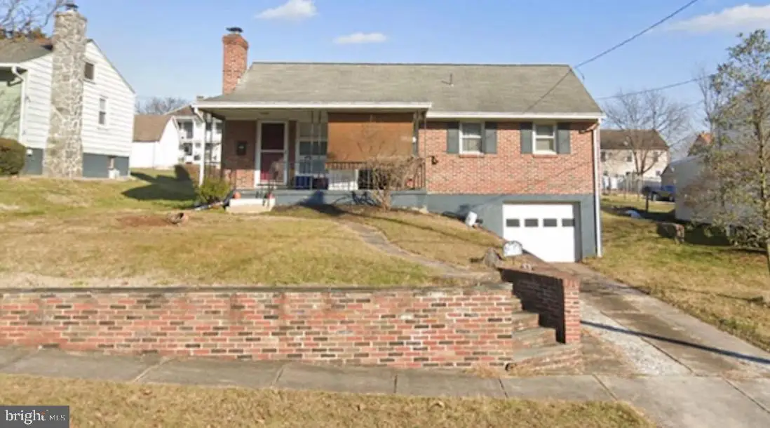 215 N Maple St, Elizabethtown, PA 17022 - Image #1