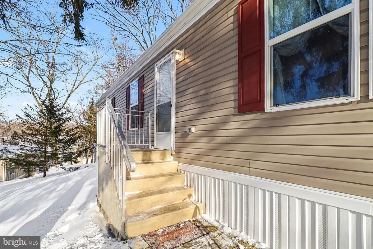 404 Dogwood Ln, New Providence, PA 17560 - #1