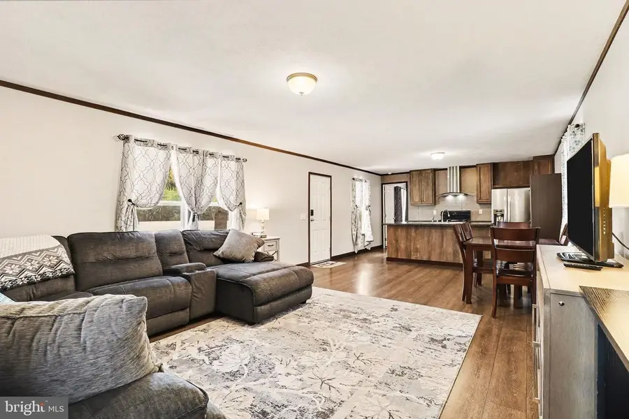 404 Dogwood Ln, New Providence, PA 17560 - #3