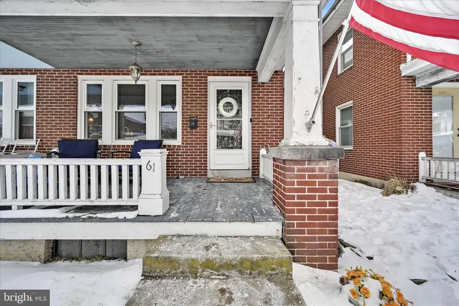 61 Park Ave, Ephrata, PA 17522 - Image #2