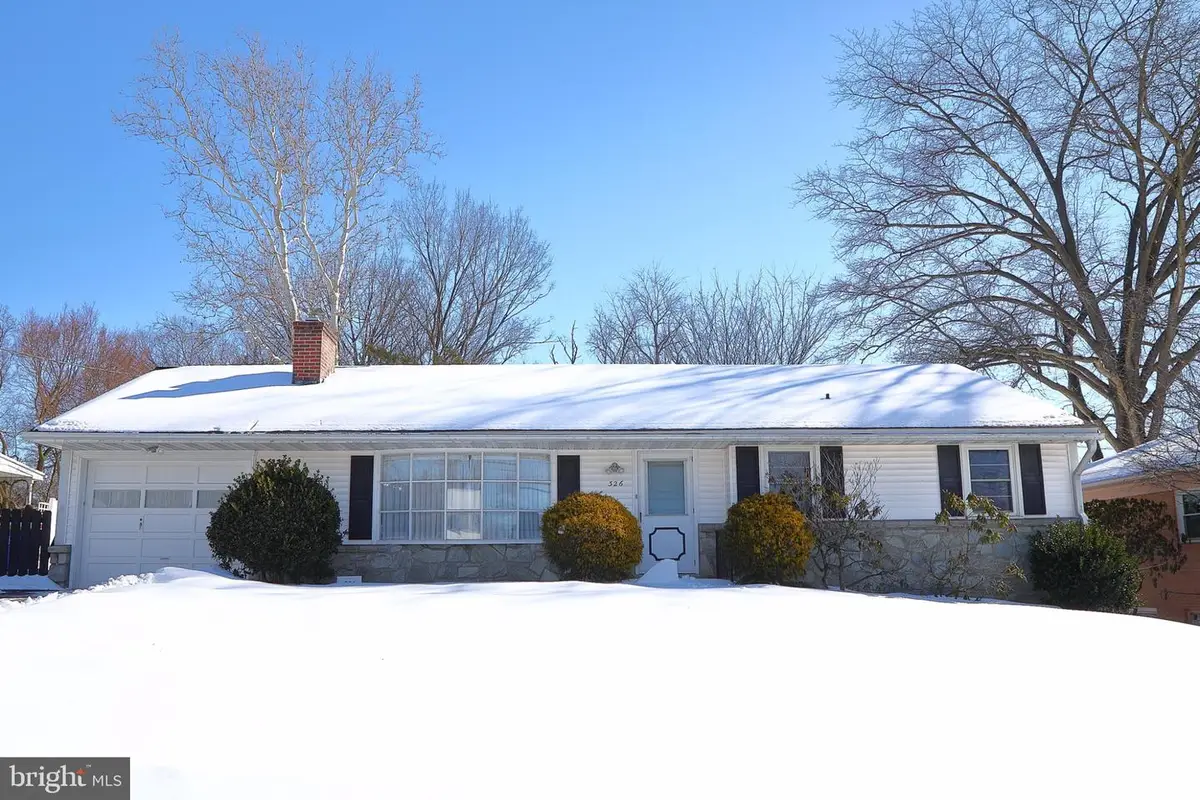 326 E Charlotte St, Millersville, PA 17551 - #1