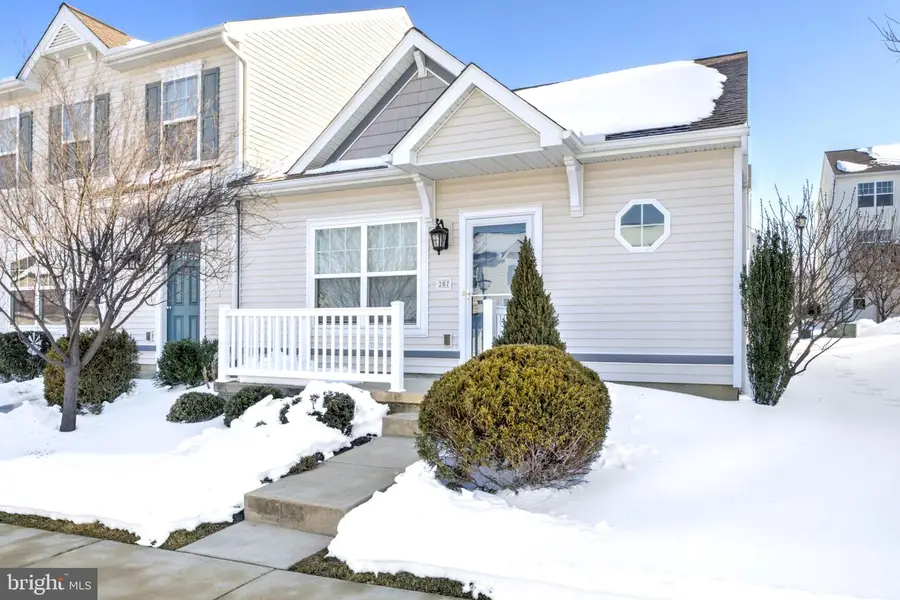 207 Norbury Cir, Willow Street, PA 17584 - #2