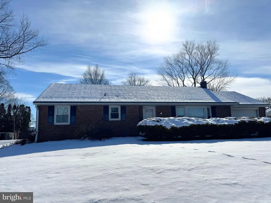 900 Cardinal Rd, Lancaster, PA 17601 - Image #3