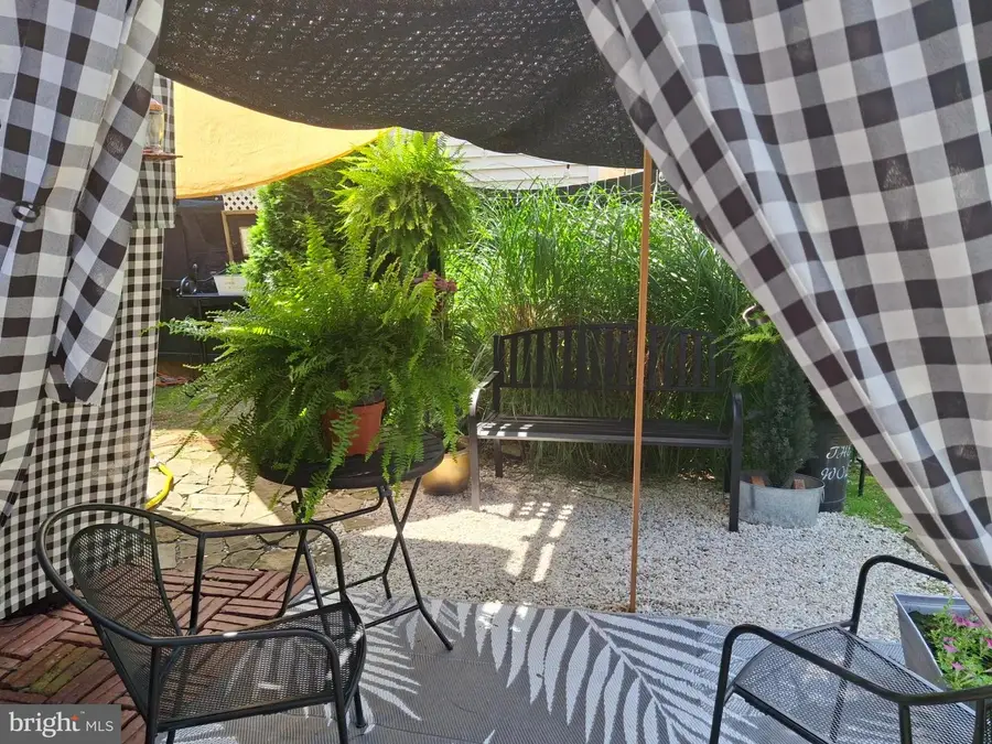 306 N State St, Ephrata, PA 17522 - Image #3