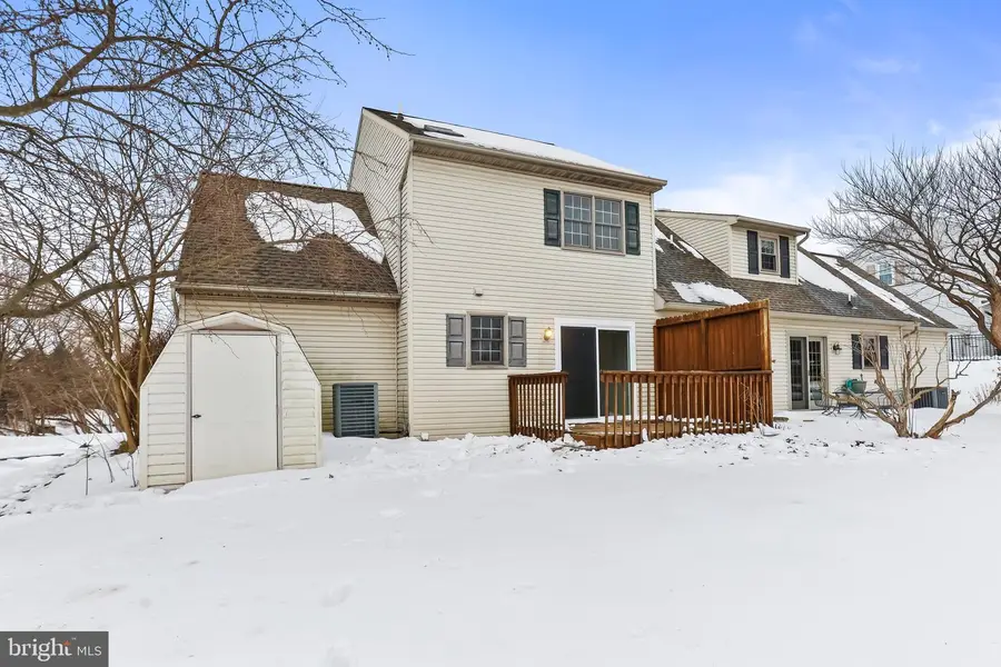 705 Fieldstone Ln, Elizabethtown, PA 17022 - #3