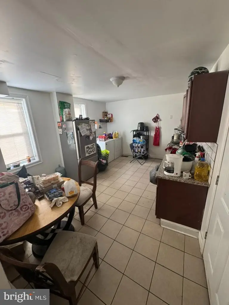 52 Old Dorwart St, Lancaster, PA 17603 - #3