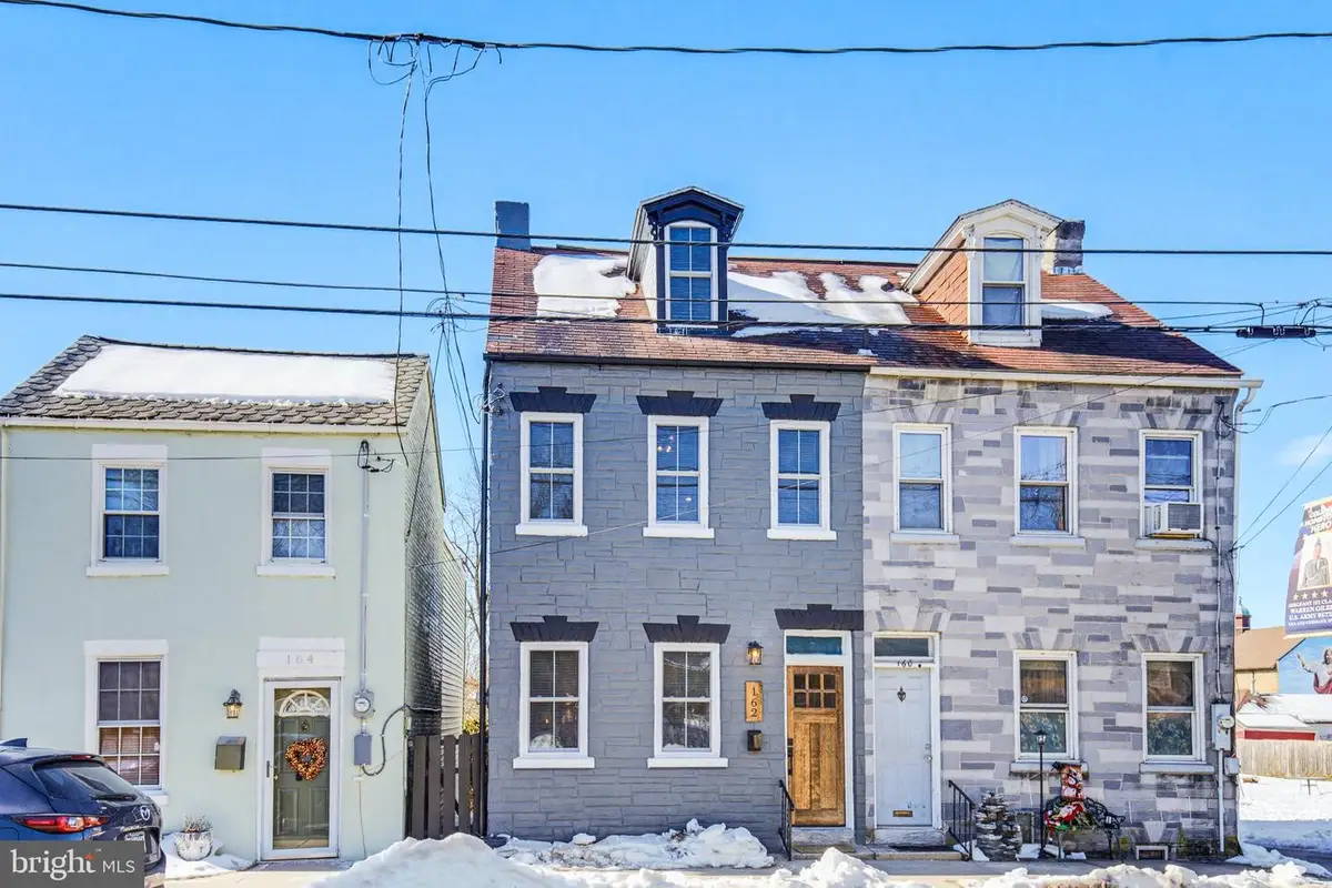 162 S 5th St, Columbia, PA 17512 - #1
