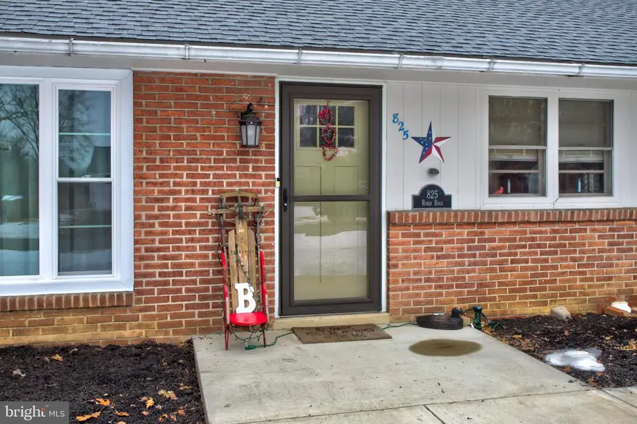 825 Robin Rd, Lancaster, PA 17601 - #3