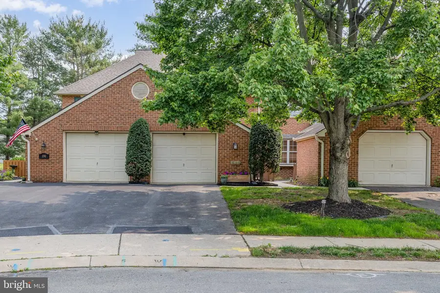 180 Summitville Ct, Lancaster, PA 17603 - #2