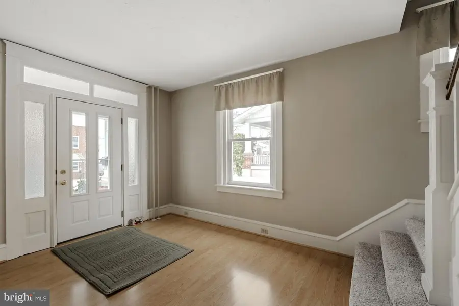 418 W Sunset Ave, Ephrata, PA 17522 - #3