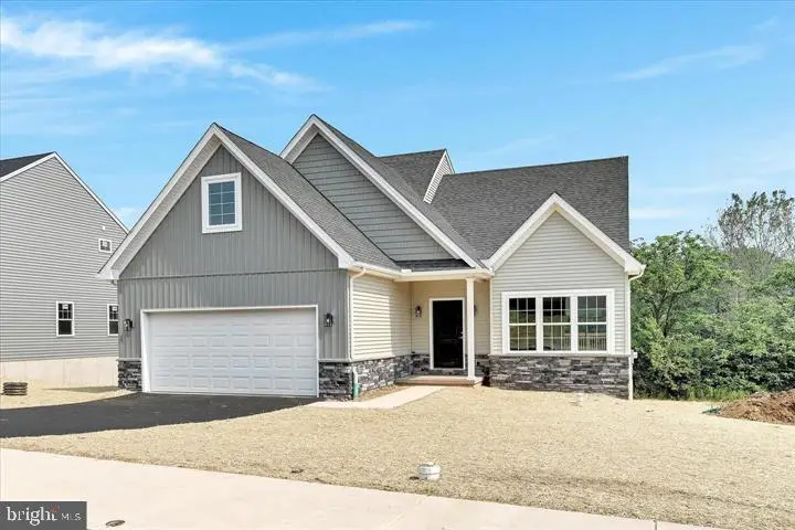 231 Pilgrim Dr, Lancaster, PA 17603 - #1