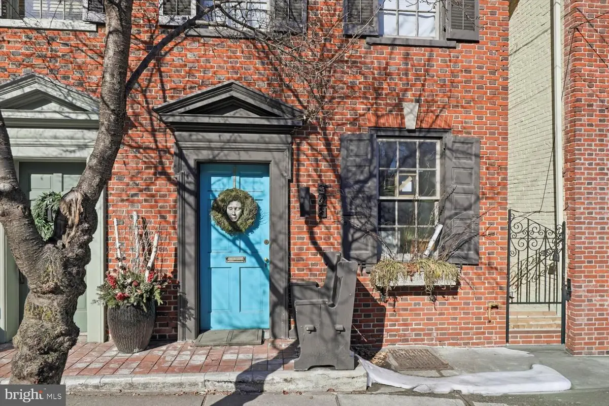 345a E Orange St, Lancaster, PA 17602 - #1