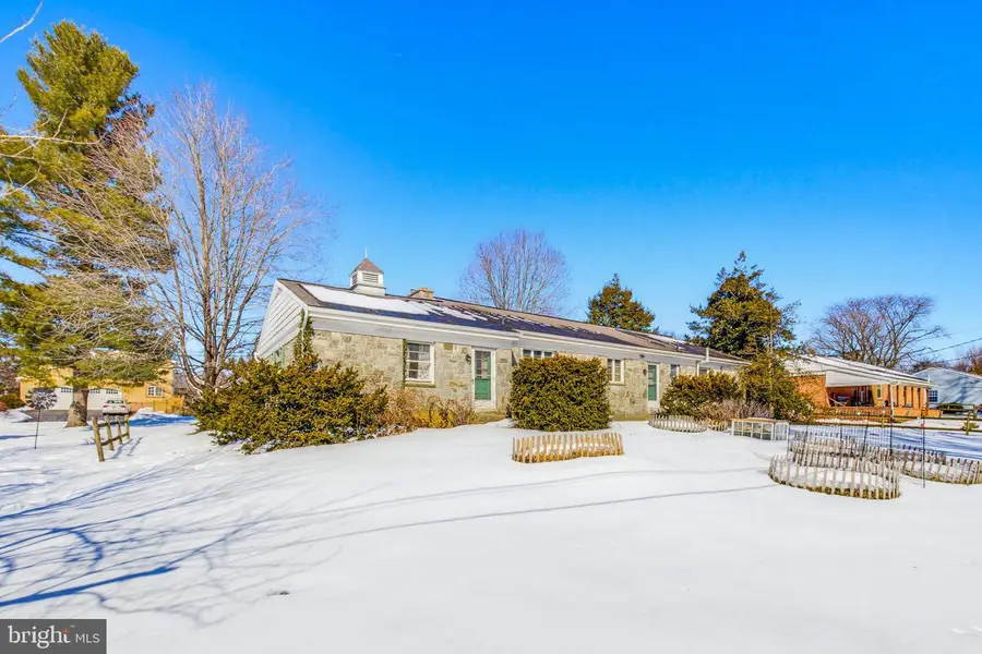 2102 Lyndell Dr, Lancaster, PA 17601 - #2