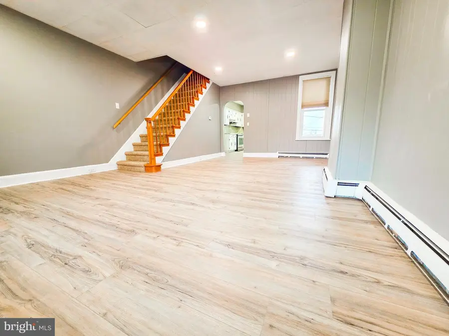 144 S 6th St, Columbia, PA 17512 - #3