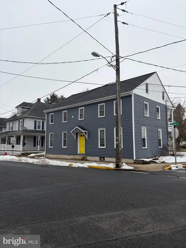 146 N Cedar St, LITITZ, PA 17543