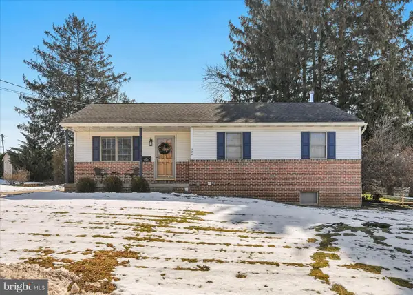224 Circle Dr, QUARRYVILLE, PA 17566