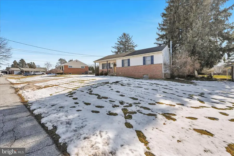 224 Circle Dr, Quarryville, PA 17566 - #2