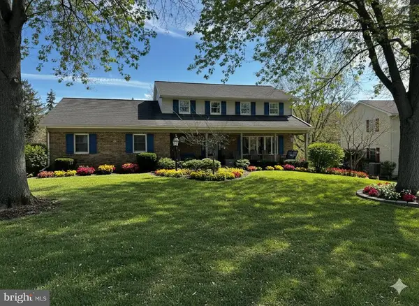 406 Wetherburn Dr, LANCASTER, PA 17601