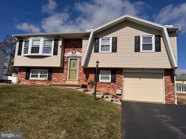429 Candlewyck Rd, LANCASTER, PA 17601