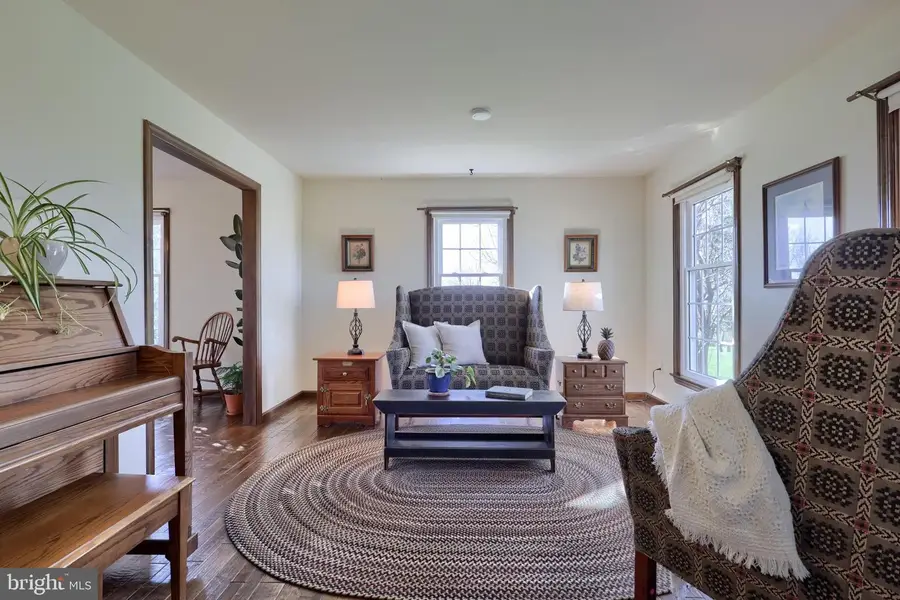 2211 Gamber Rd, Washington Boro, PA 17582 - #3