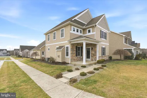 664 Richmond Dr, LANCASTER, PA 17601