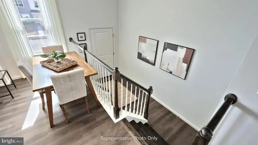 28 N Conifer Dr, Elizabethtown, PA 17022 - #3