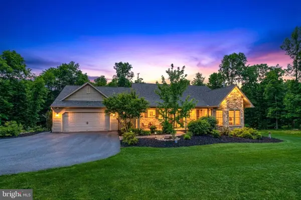 500 Mohns Hill Rd, REINHOLDS, PA 17569