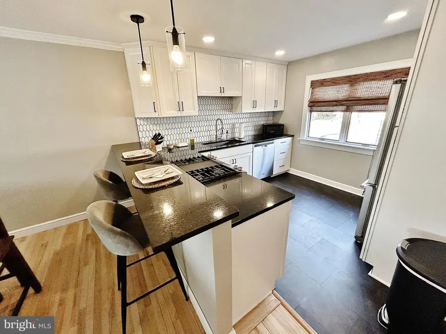 837 Fountain Ave, Lancaster, PA 17601 - #2