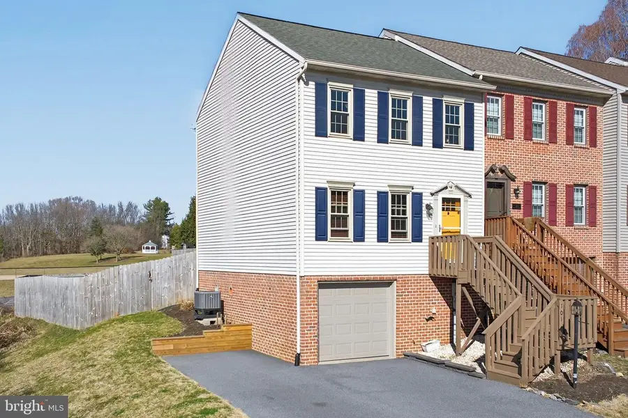 101 Townhouse Ln, Lancaster, PA 17603 - #3