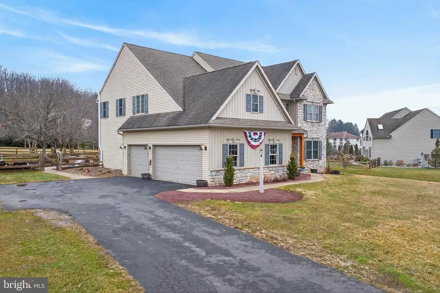 104 Royal Horse Way, Reinholds, PA 17569 - #2