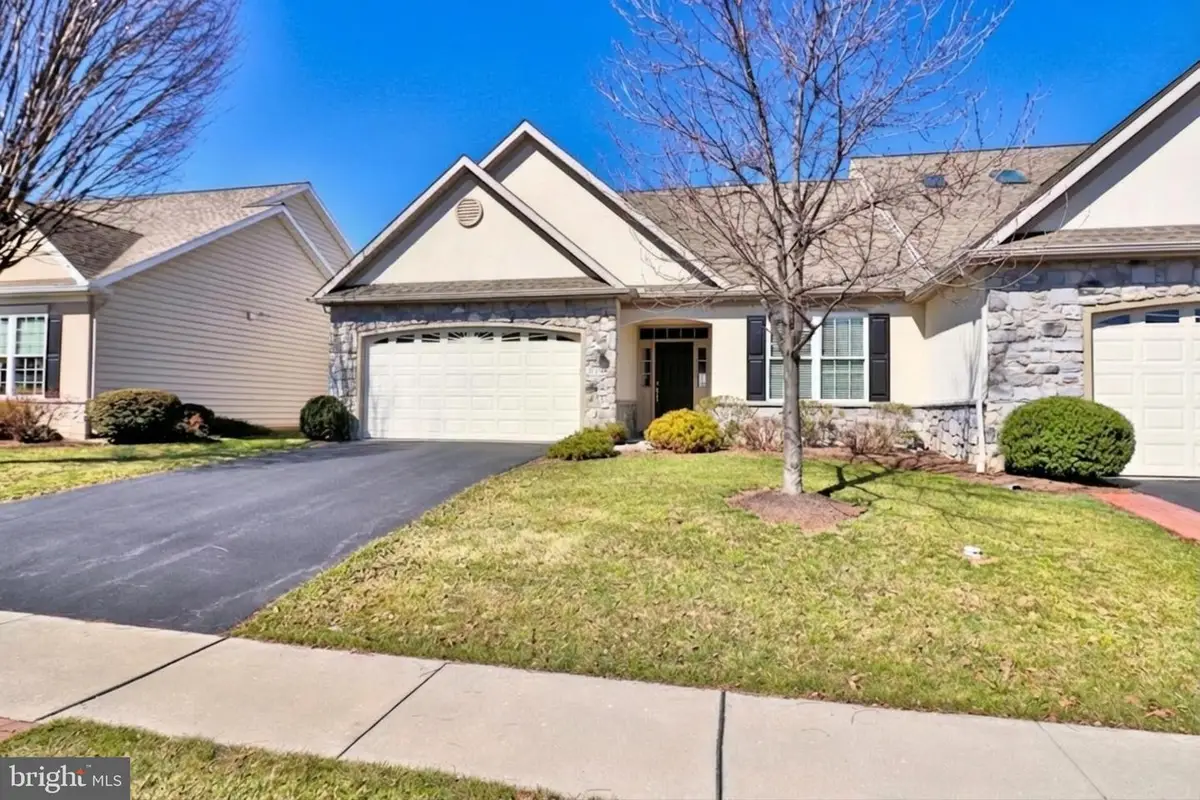 1349 Worthington Dr, Mount Joy, PA 17552 - #1