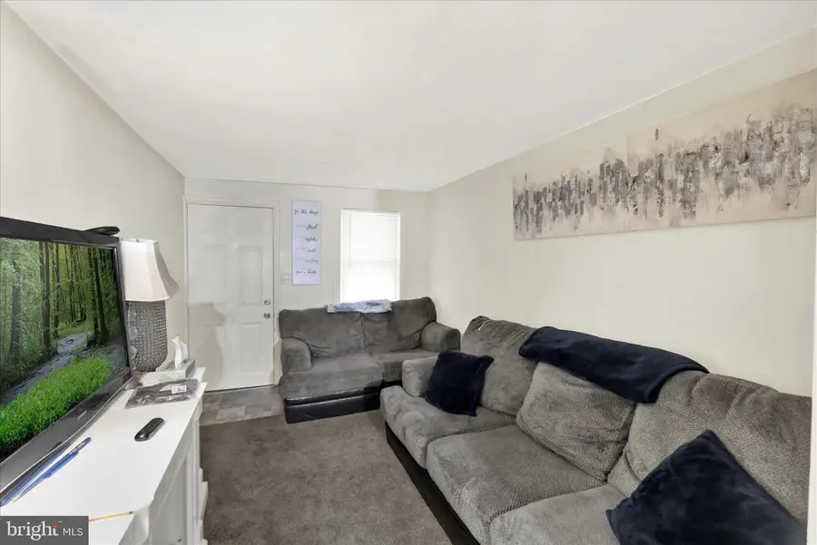 230 Lawrence St, Columbia, PA 17512 - #3