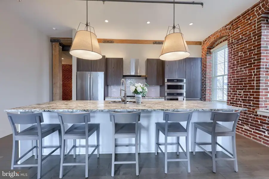 48 N Broad St #205, Lititz, PA 17543 - #3