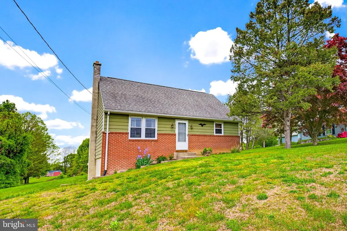 404 River Corner Rd, Conestoga, PA 17516 - #1