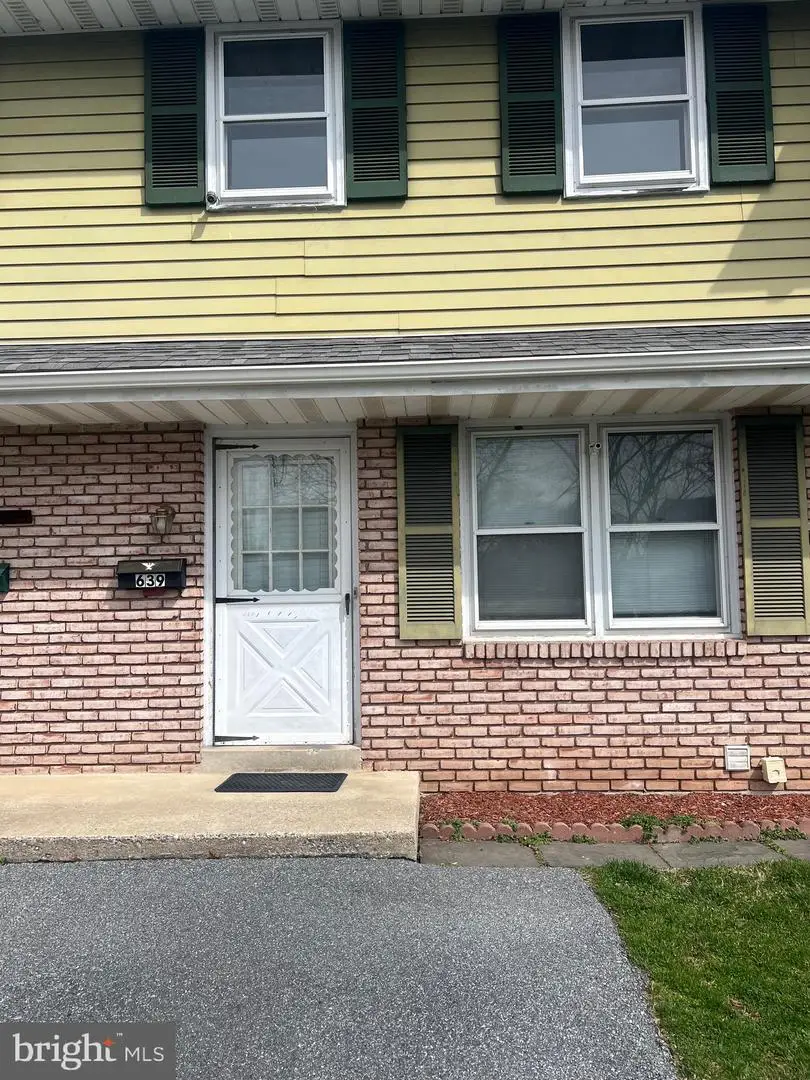 639 N Lime St, Elizabethtown, PA 17022 - #3