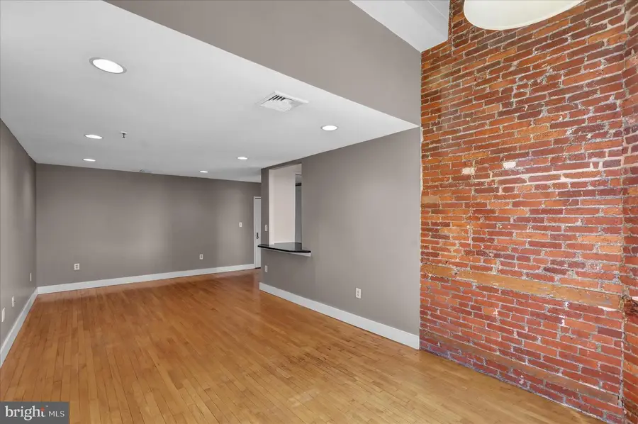 917 Columbia Ave #223, Lancaster, PA 17603 - #3