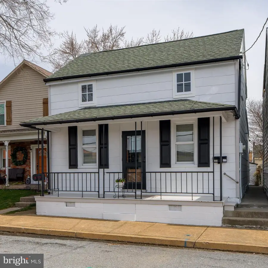 309 S Cherry St, Manheim, PA 17545 - #2