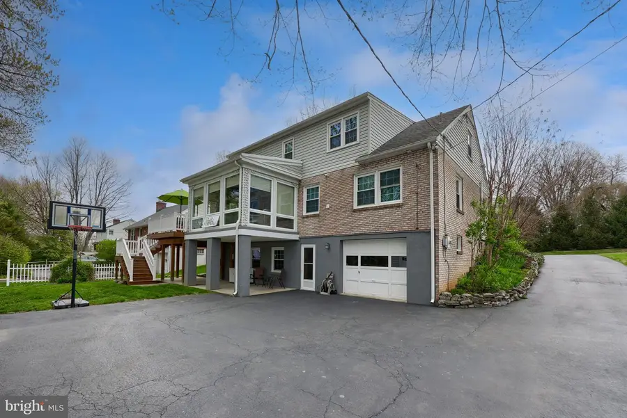 243 Primrose Ave, Lancaster, PA 17601 - #2