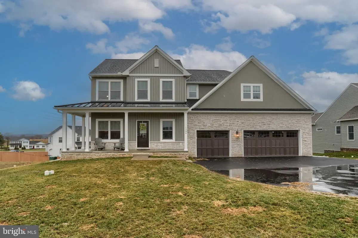 1584 Harrisburg Ave, Mount Joy, PA 17552 - #1