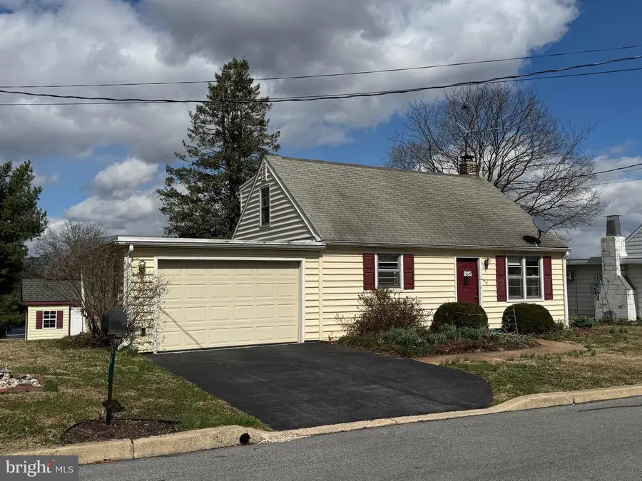 86 Village Dr, Mountville, PA 17554 - #2