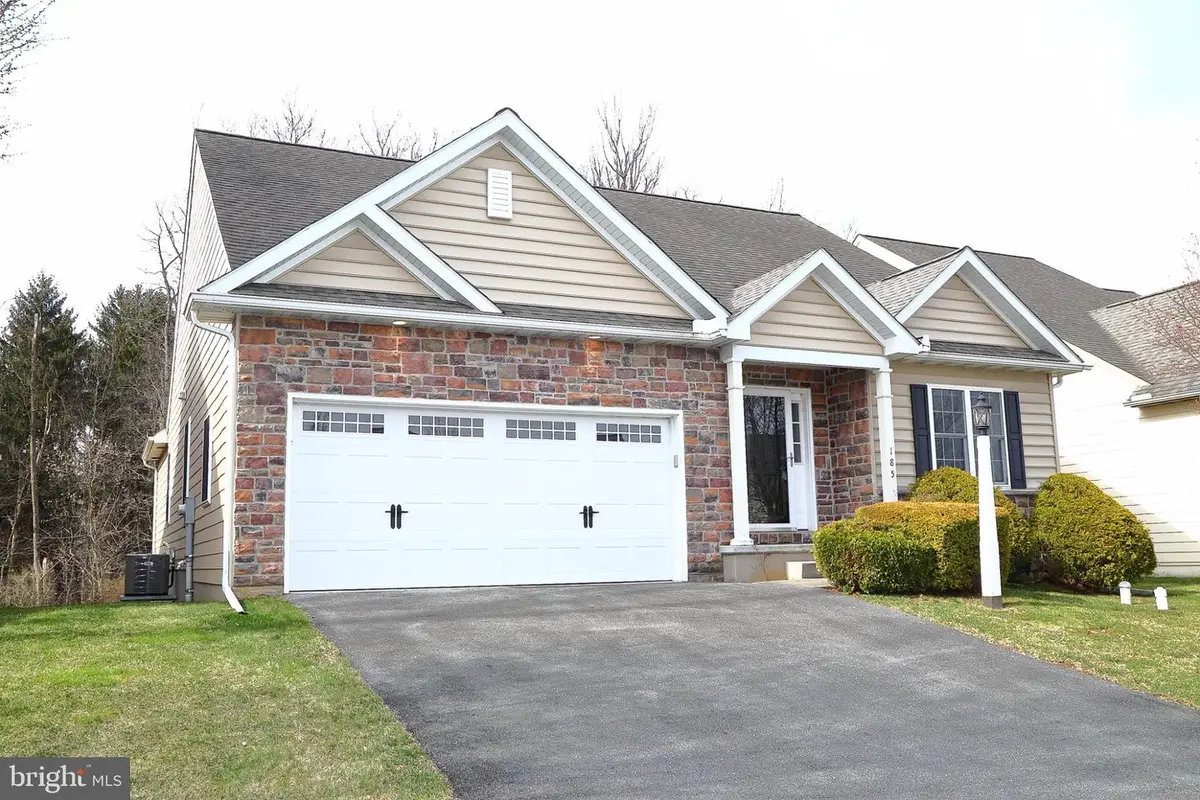 185 Waypoint Dr #236, Lancaster, PA 17603 - #1