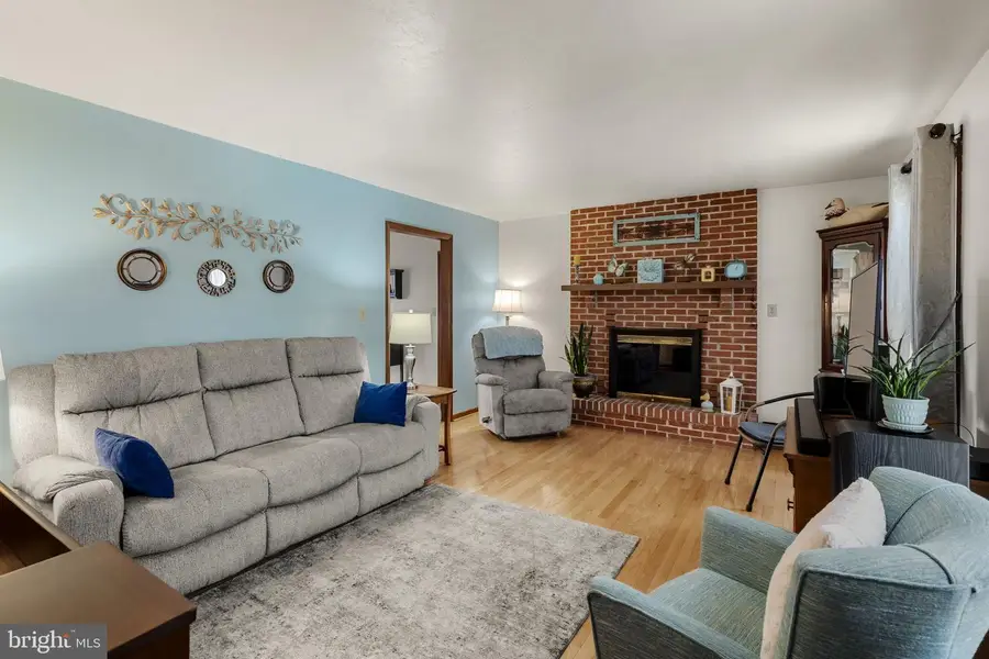 24 Edie Dr, Denver, PA 17517 - #2