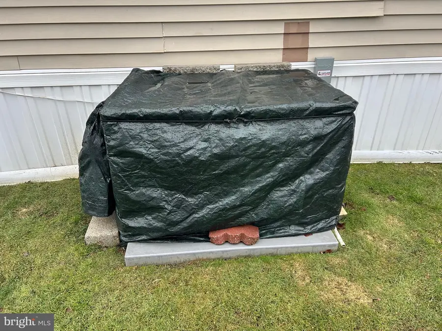 489 Brendon Dr, Leola, PA 17540 - #3