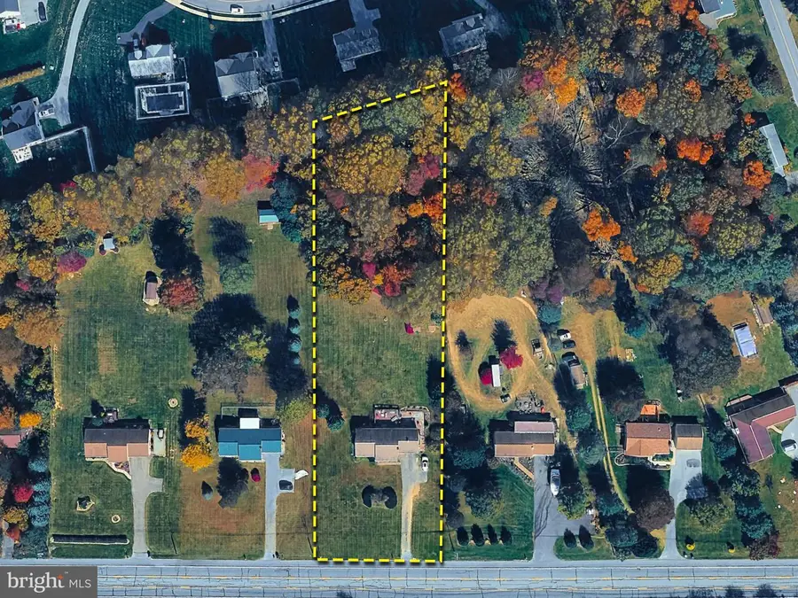 5787 Lincoln Hwy, Gap, PA 17527 - #2