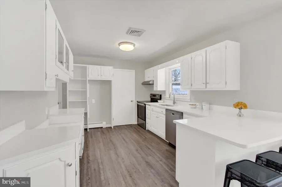 2479 Ellendale Dr, Lancaster, PA 17602 - #3