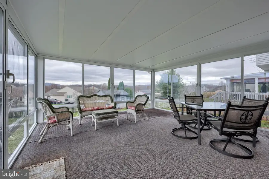 11 Rosemont Dr, Denver, PA 17517 - #3