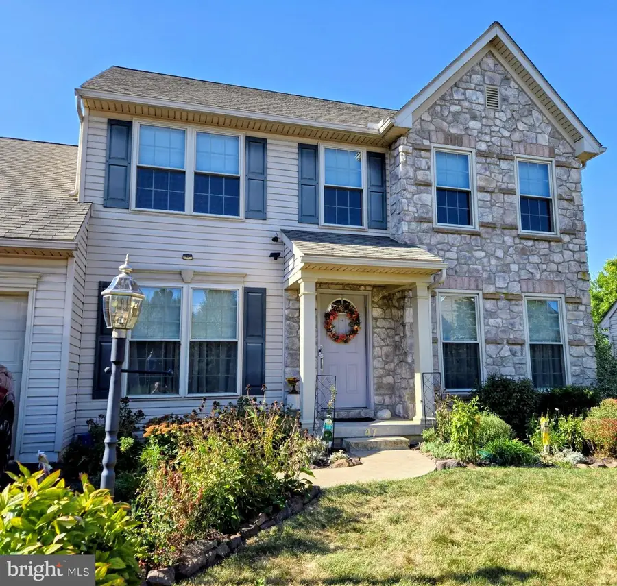 47 Dawkins Dr, East Earl, PA 17519 - #3