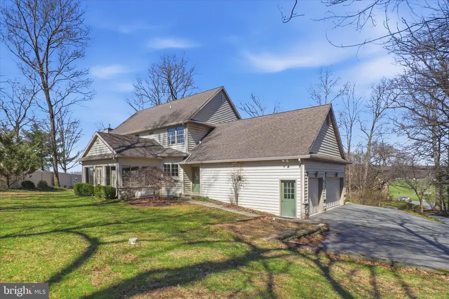 364 Evans Rd, Lititz, PA 17543 - #3