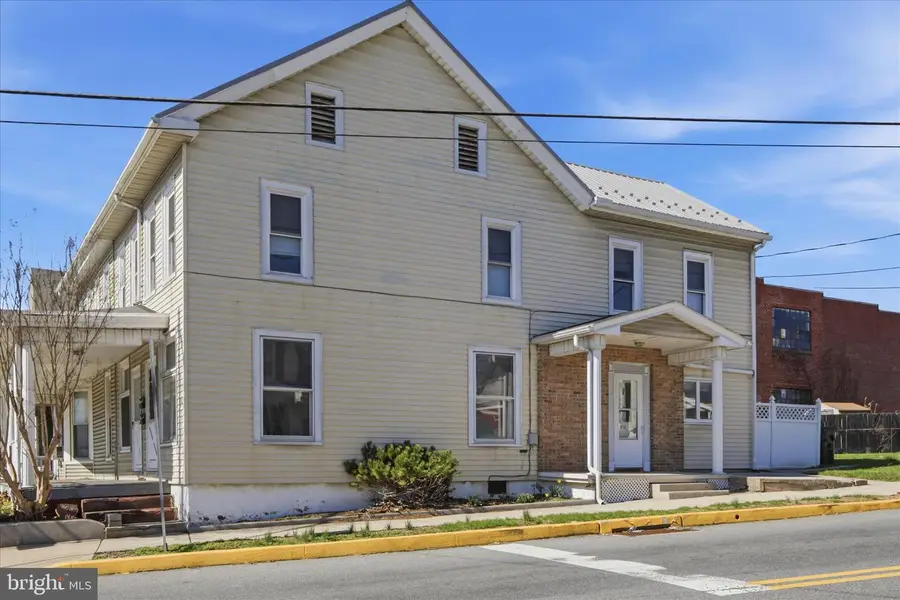 401 Main St, Denver, PA 17517 - #3