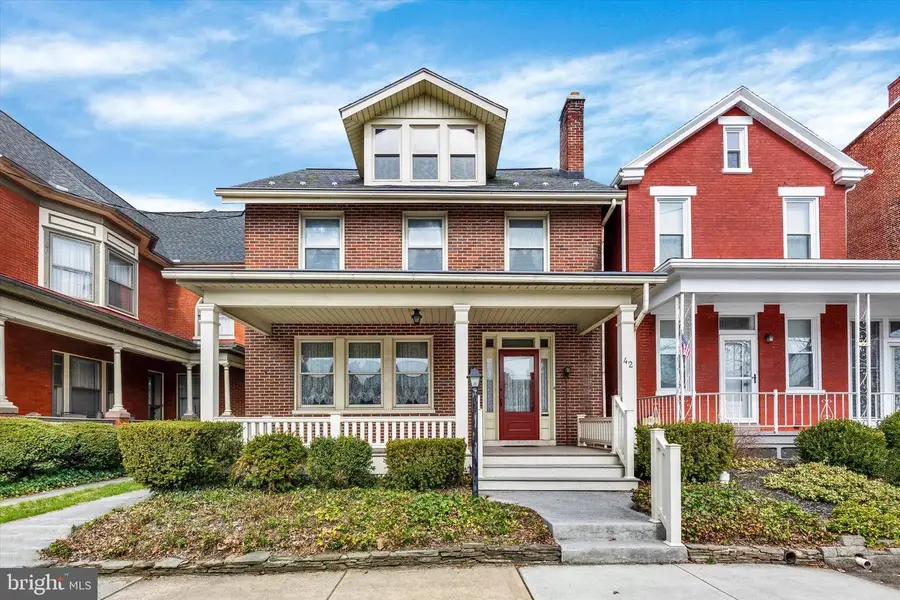 42 Market Sq, Manheim, PA 17545 - #2